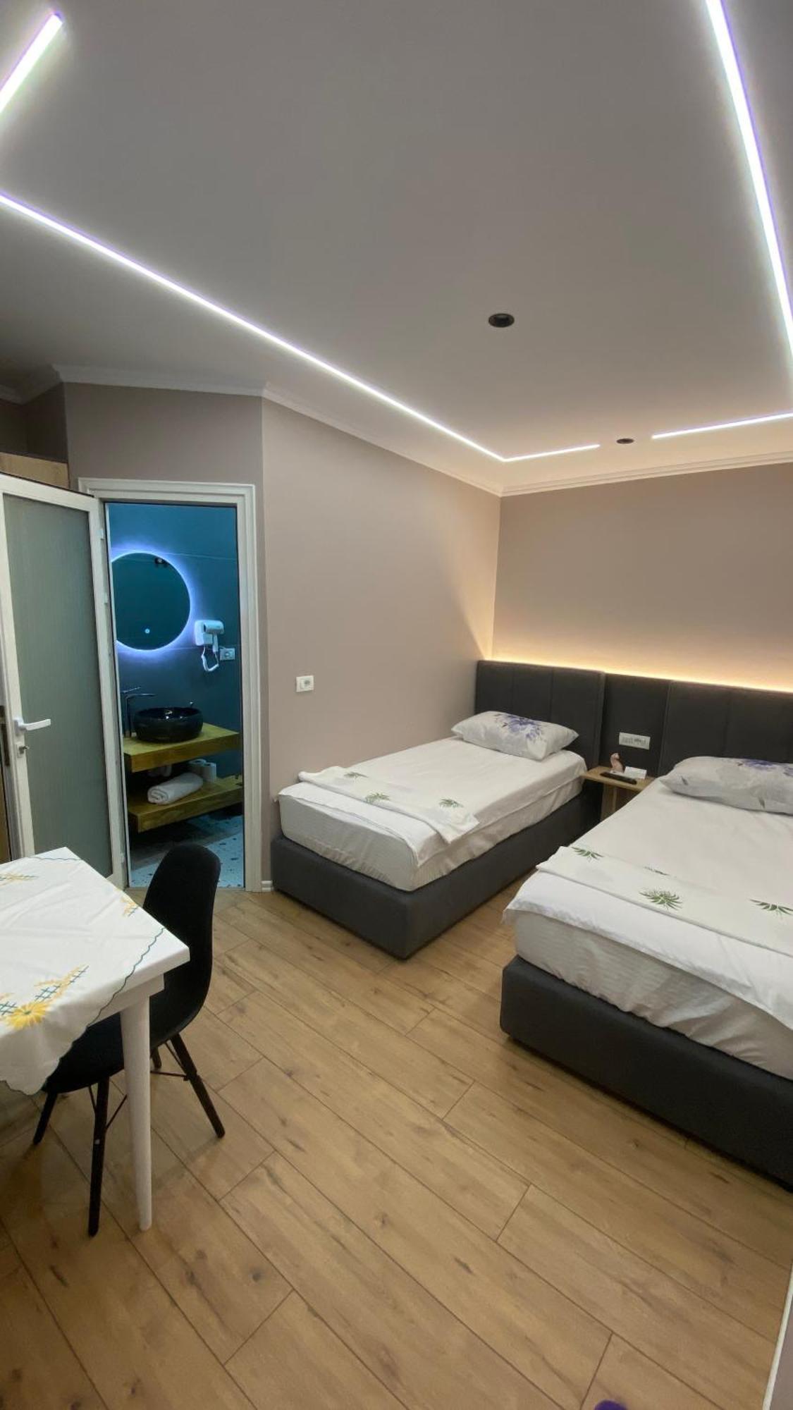 Guest House Luli Strumi Berat Zewnętrze zdjęcie
